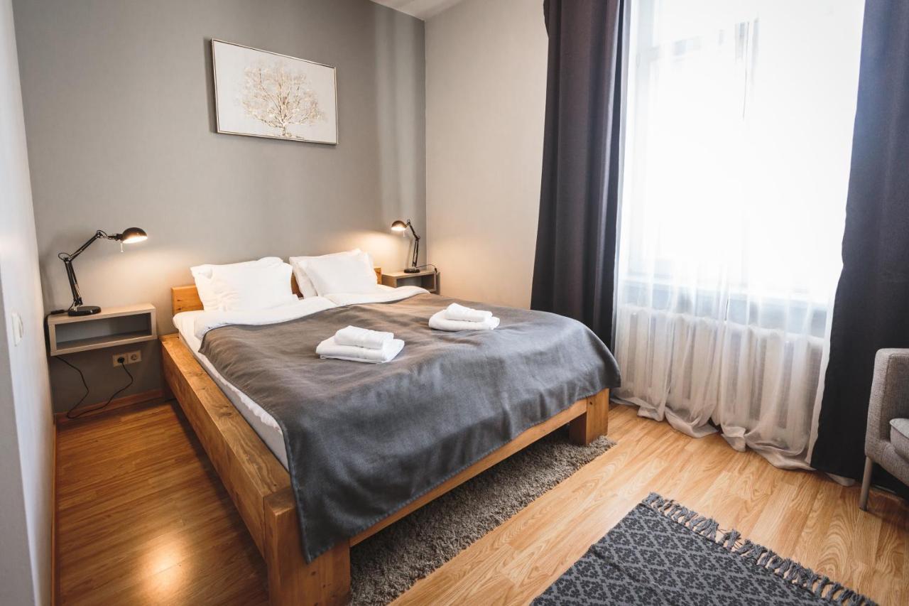 Bearsleys Downtown Apartments รีกา ภายนอก รูปภาพ